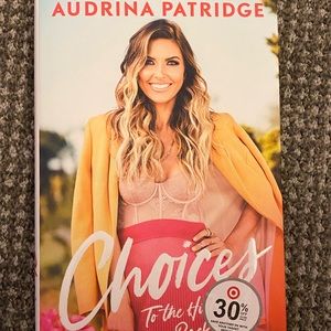 Audrina Patridge book “Choices: To the Hills and Back”